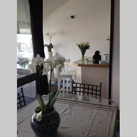 Cosy Duplex Marina
