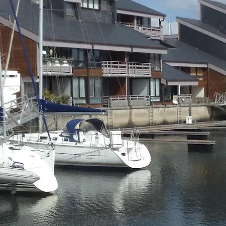 Cosy Duplex Marina